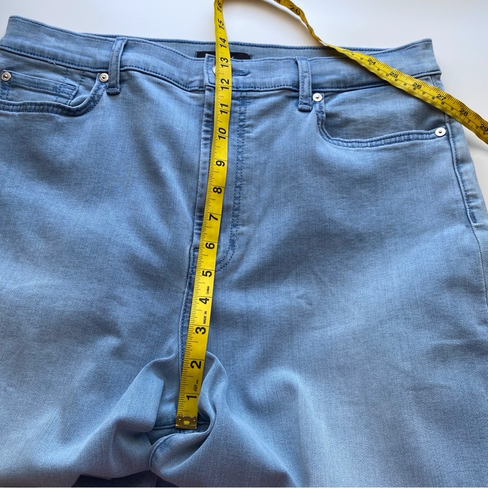 7 For All Mankind Jo Jeans Ultra High Rise Wide Leg Woman 32 Light Wash Soft NEW - Picture 12 of 16